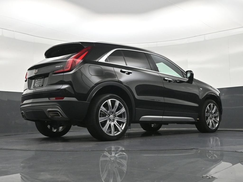 2023 Cadillac XT4 FWD Premium Luxury