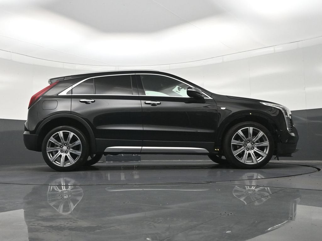 2023 Cadillac XT4 FWD Premium Luxury