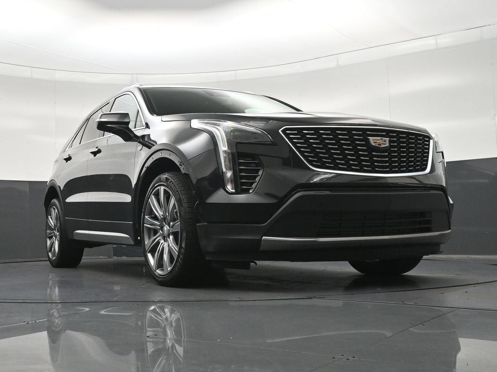 2023 Cadillac XT4 FWD Premium Luxury