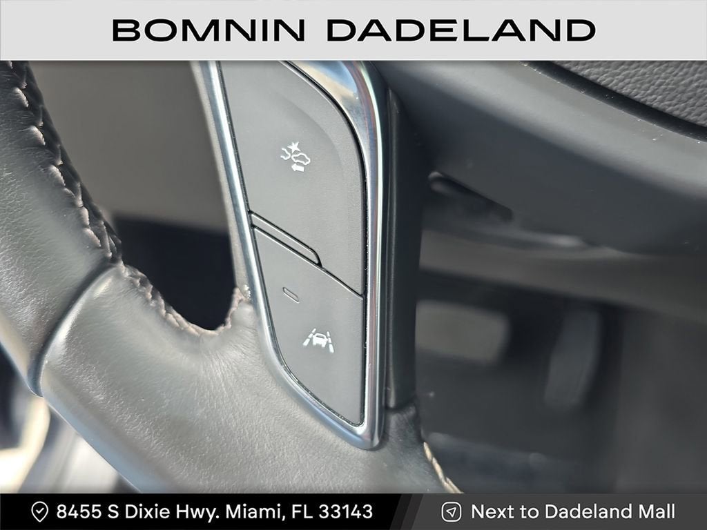 2022 Cadillac XT5 Luxury