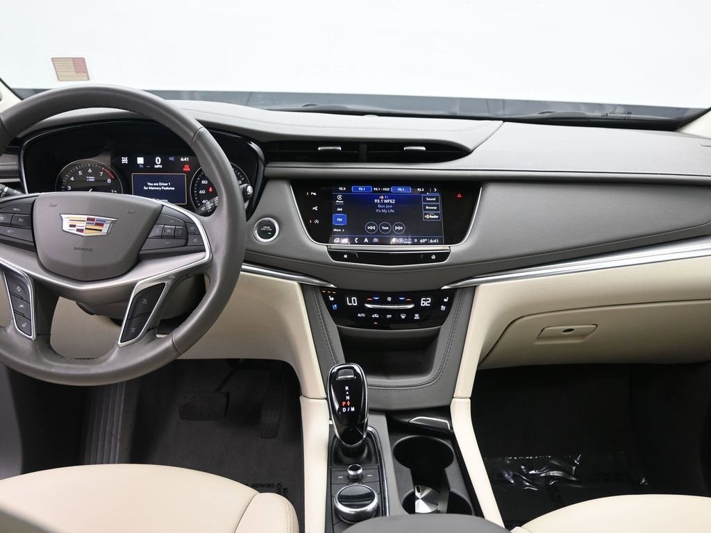 2024 Cadillac XT5 Premium Luxury