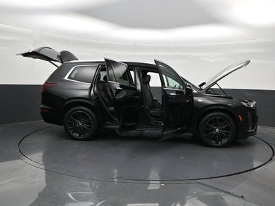2023 Cadillac XT6 Luxury
