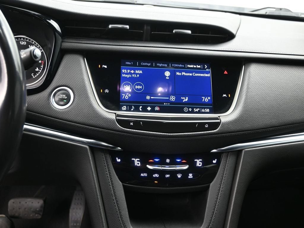 2022 Cadillac XT6 Luxury