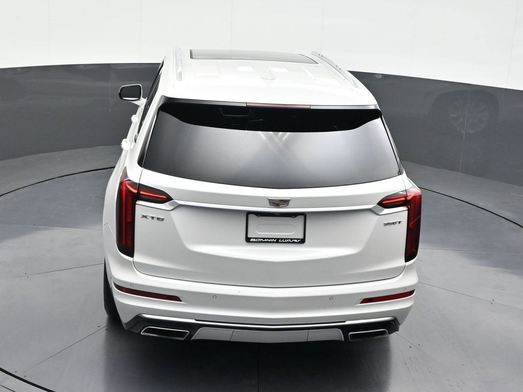 2022 Cadillac XT6 Luxury