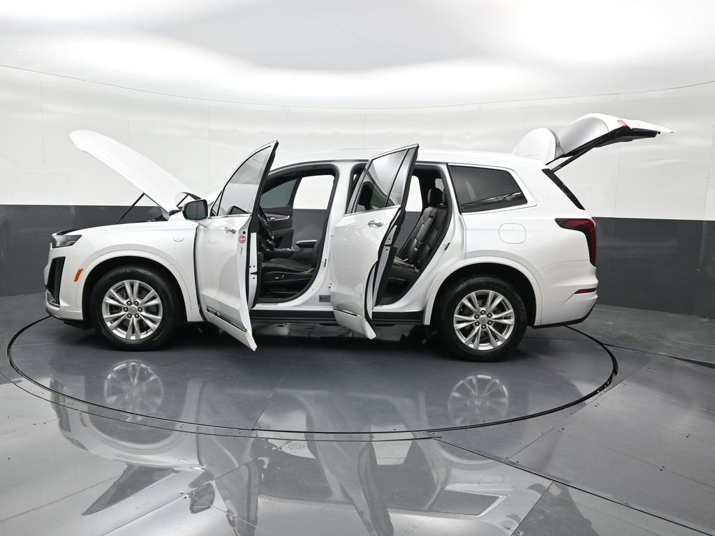 2022 Cadillac XT6 Luxury