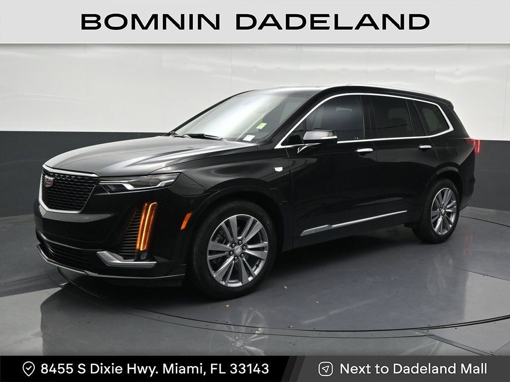 2025 Cadillac XT6 Premium Luxury Auto's photo