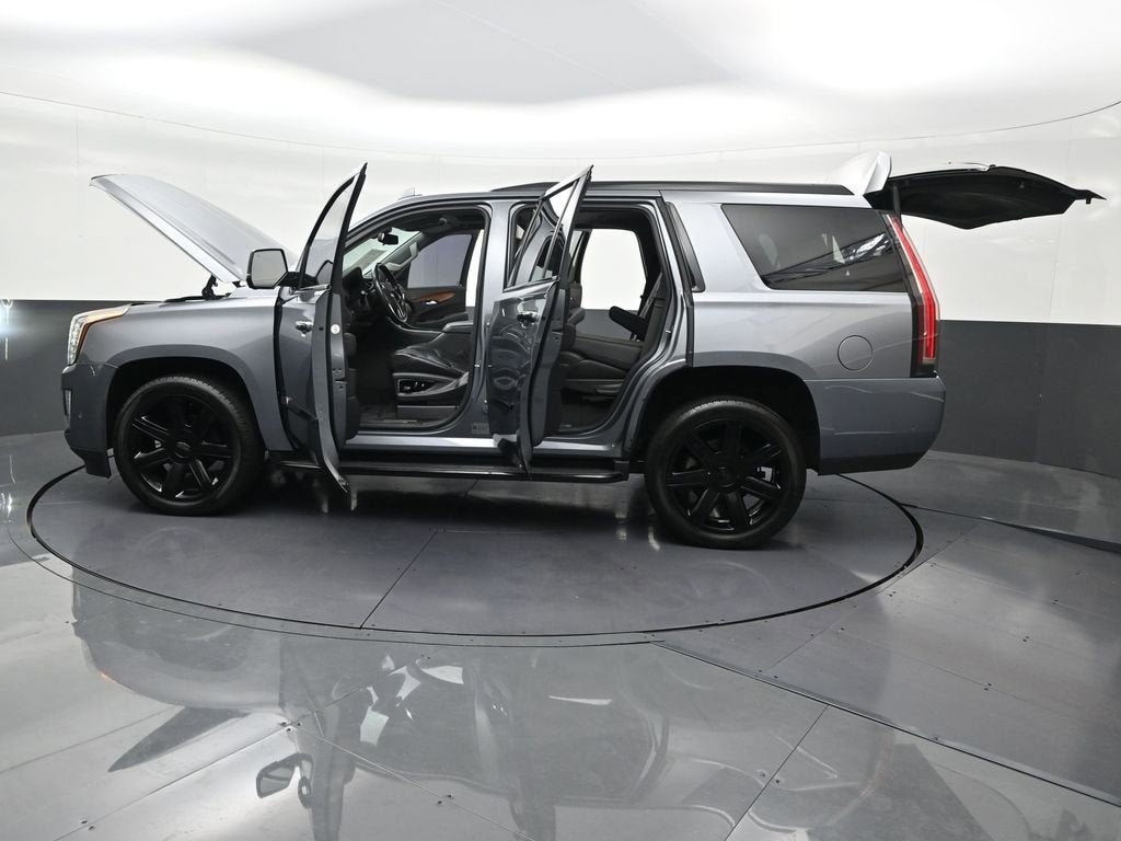 2020 Cadillac Escalade Luxury