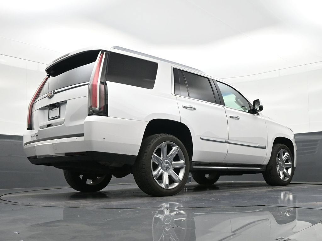 2019 Cadillac Escalade Luxury