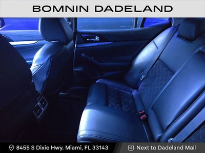 2017 Nissan Maxima SR