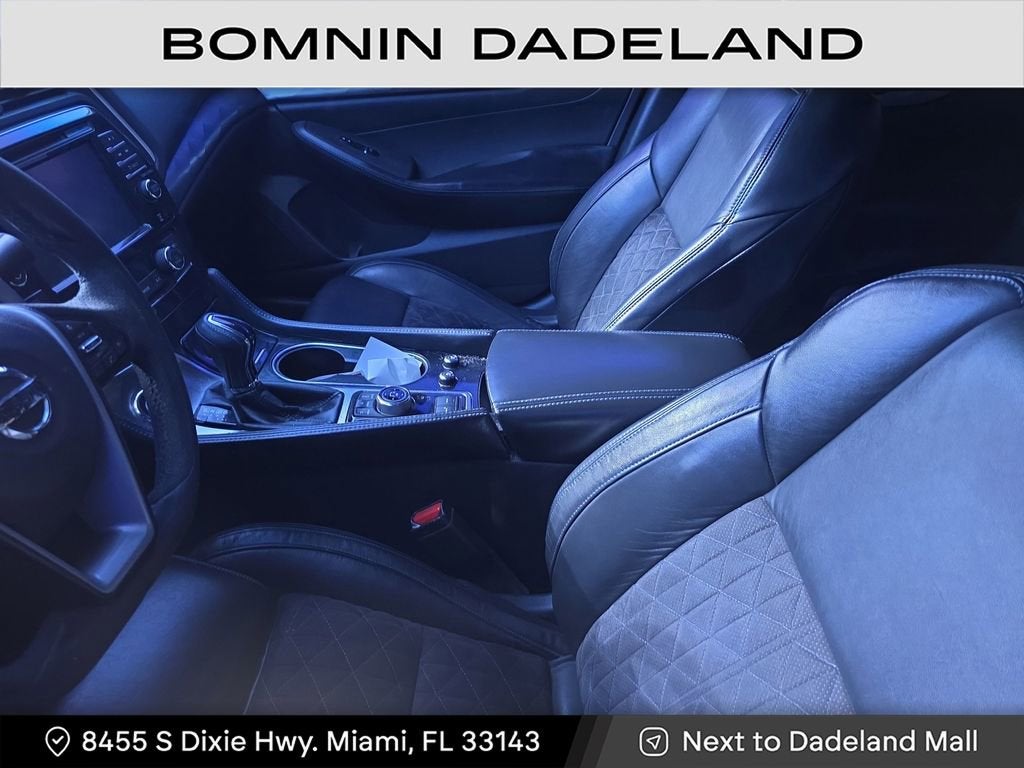 2017 Nissan Maxima SR