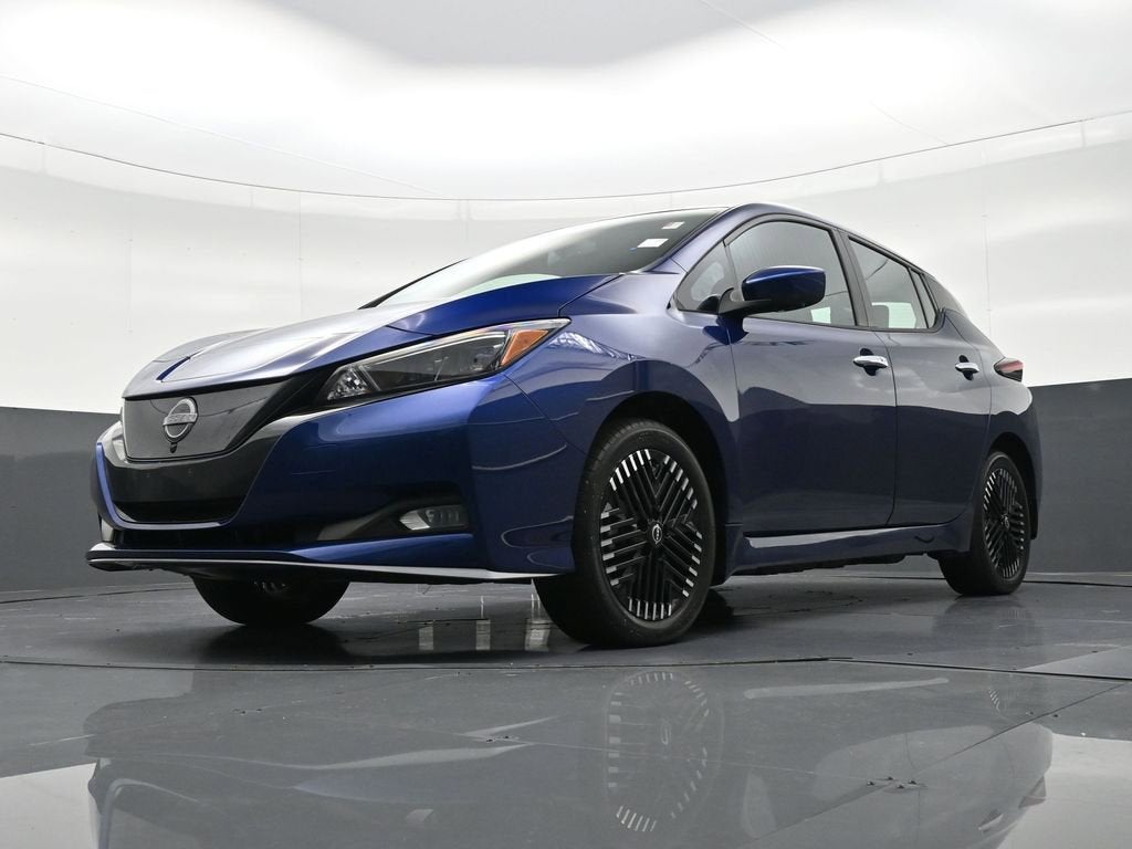 2023 Nissan LEAF SV PLUS