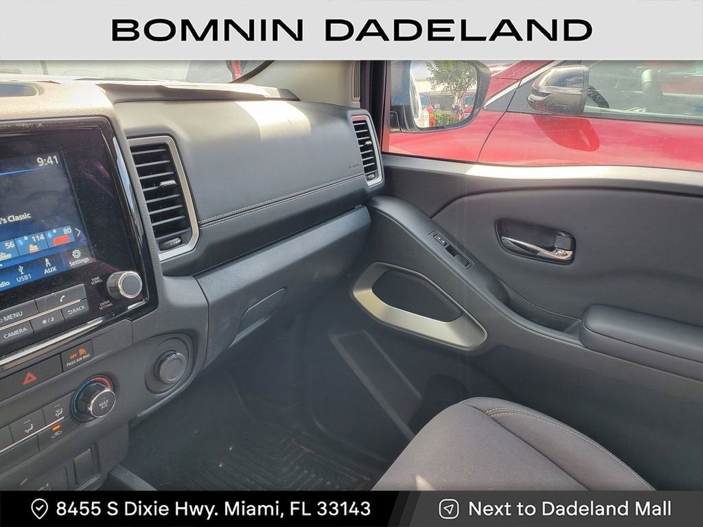 2024 Nissan Frontier SV