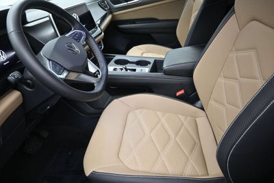2025 Volkswagen Atlas Cross Sport 2.0T SE