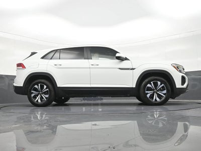 2025 Volkswagen Atlas Cross Sport 2.0T SE