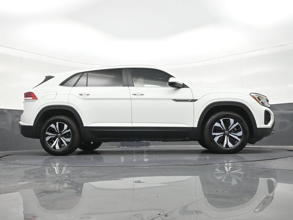 2025 Volkswagen Atlas Cross Sport 2.0T SE