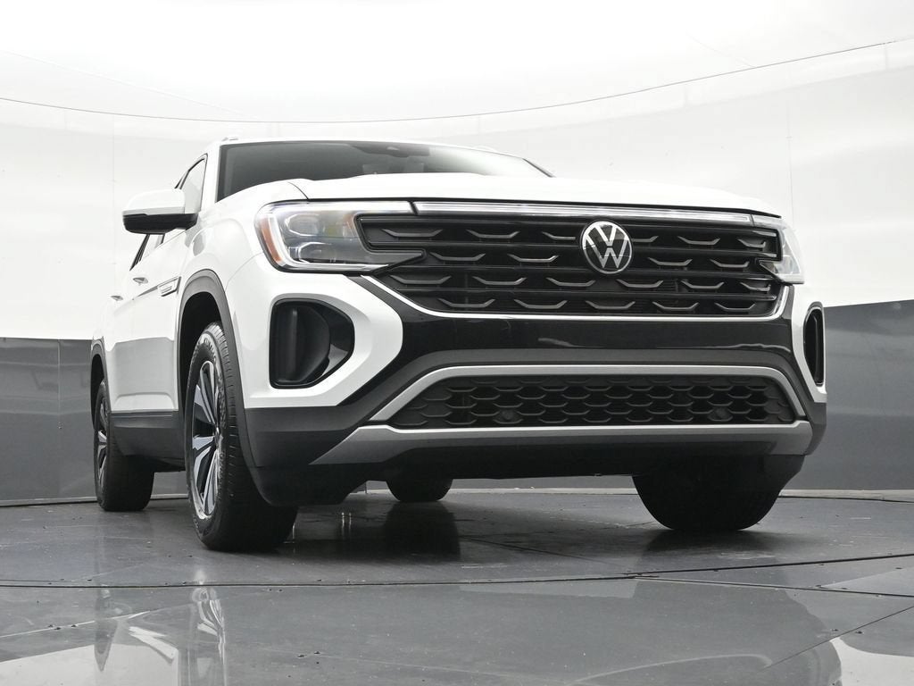 2025 Volkswagen Atlas Cross Sport 2.0T SE