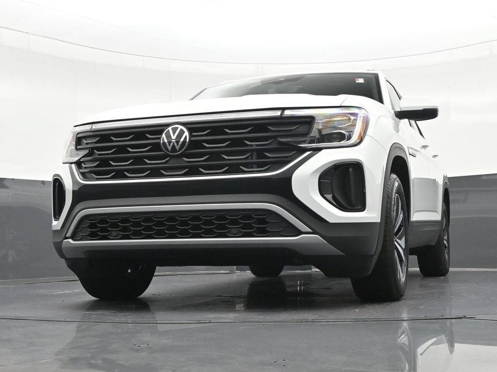 2025 Volkswagen Atlas Cross Sport 2.0T SE