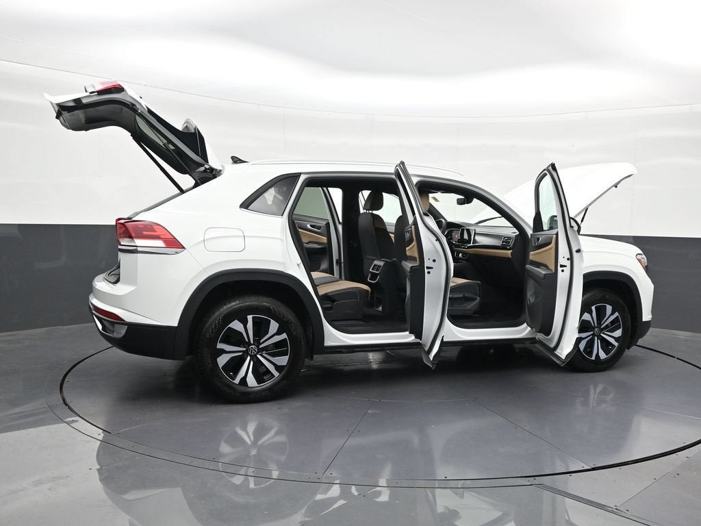 2025 Volkswagen Atlas Cross Sport 2.0T SE