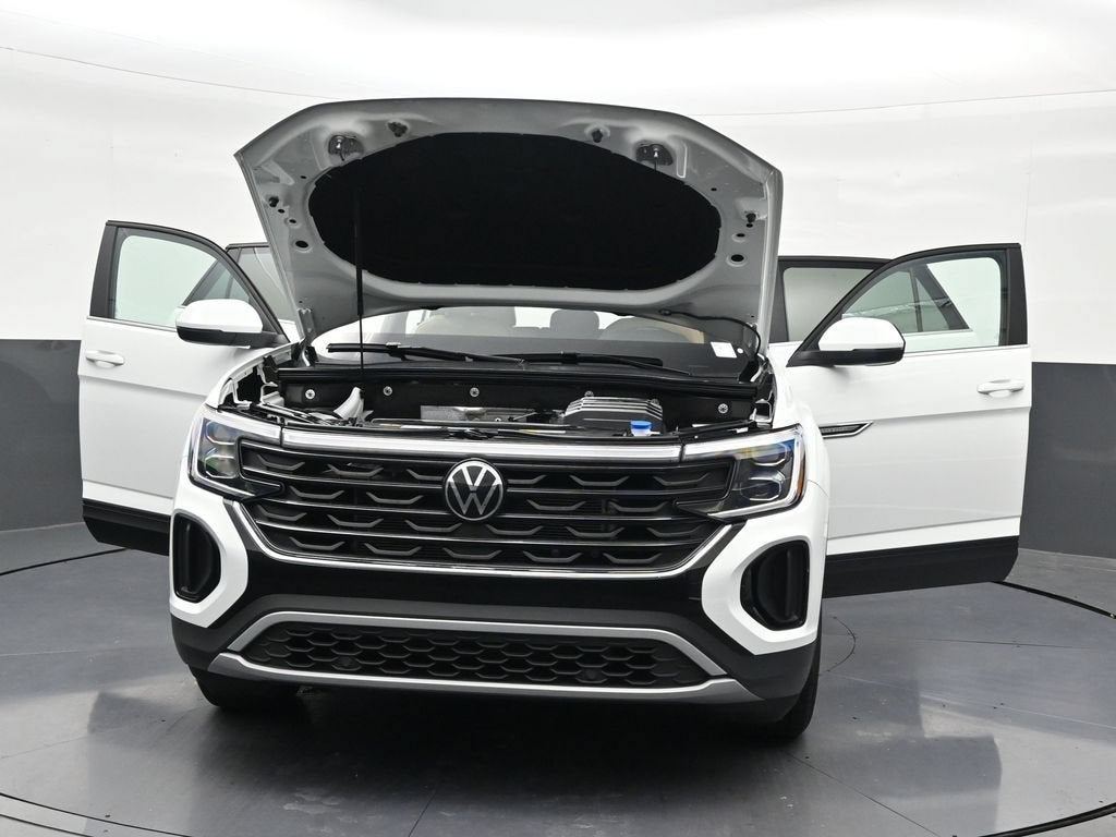 2025 Volkswagen Atlas Cross Sport 2.0T SE