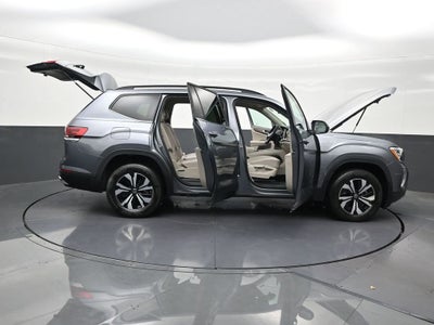 2024 Volkswagen Atlas 2.0T SE