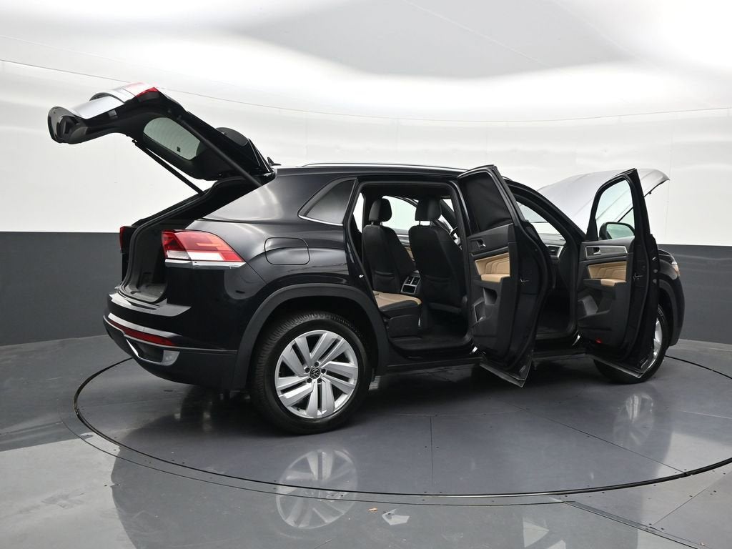2021 Volkswagen Atlas Cross Sport 2.0T SE w/Technology