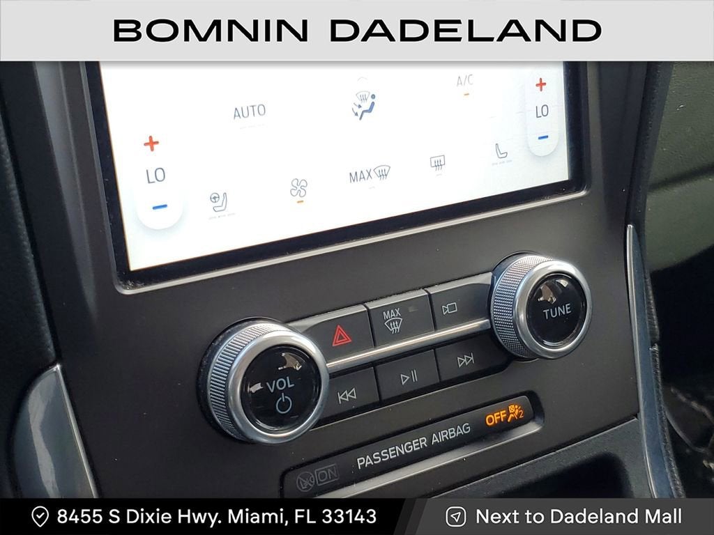 2021 Ford Edge Titanium