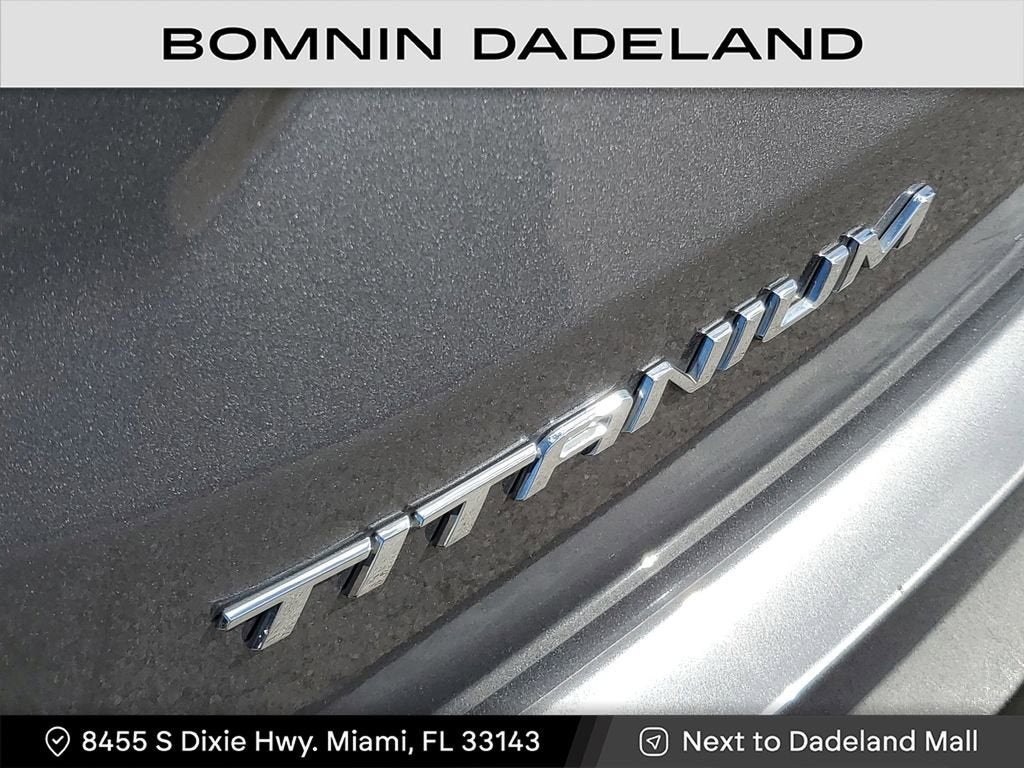 2021 Ford Edge Titanium