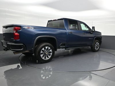 2022 Chevrolet Silverado 2500 HD Custom