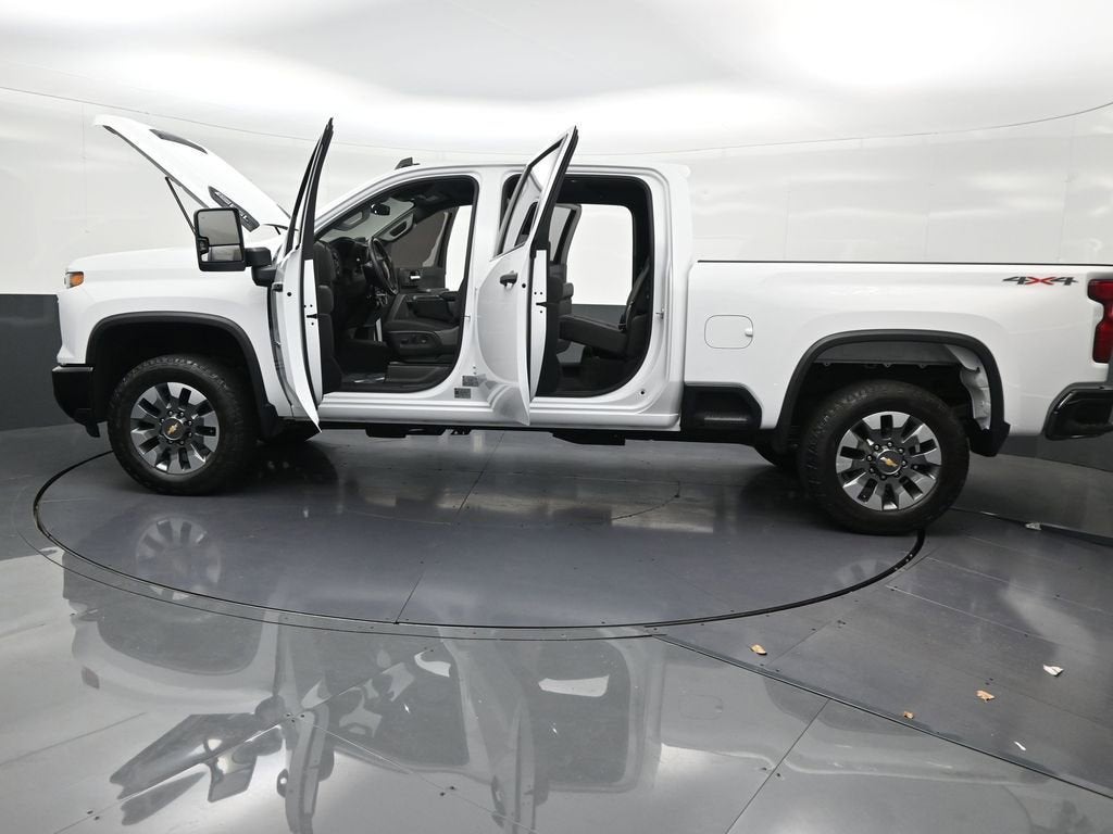 2024 Chevrolet Silverado 2500 HD Custom