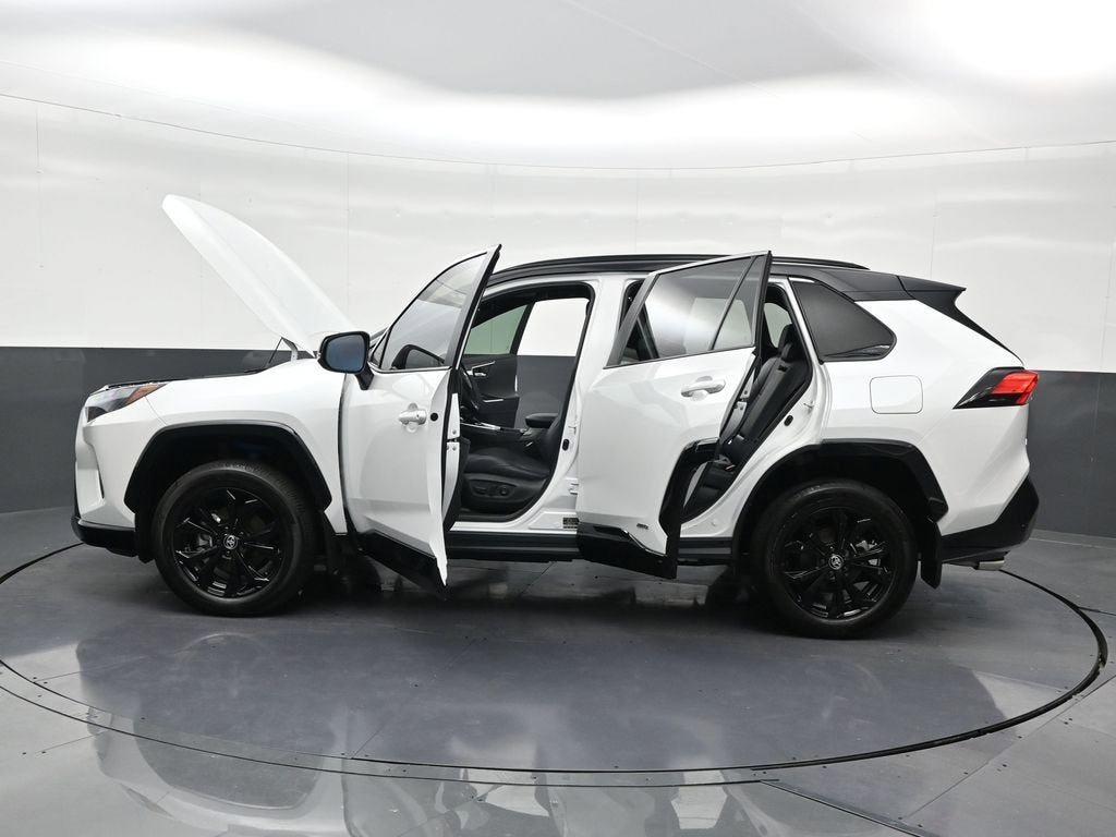 2025 Toyota RAV4 Hybrid XSE
