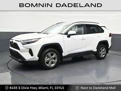 2025 Toyota RAV4 XLE