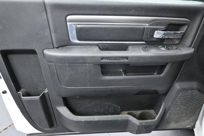 2022 RAM 1500 Classic Tradesman Regular Cab 4x2 8' Box