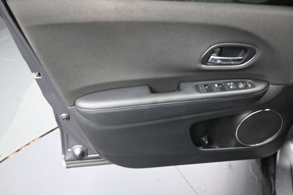 2021 Honda HR-V 2WD EX