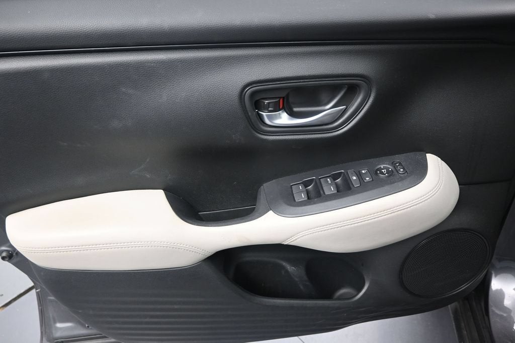 2025 Honda HR-V 2WD LX