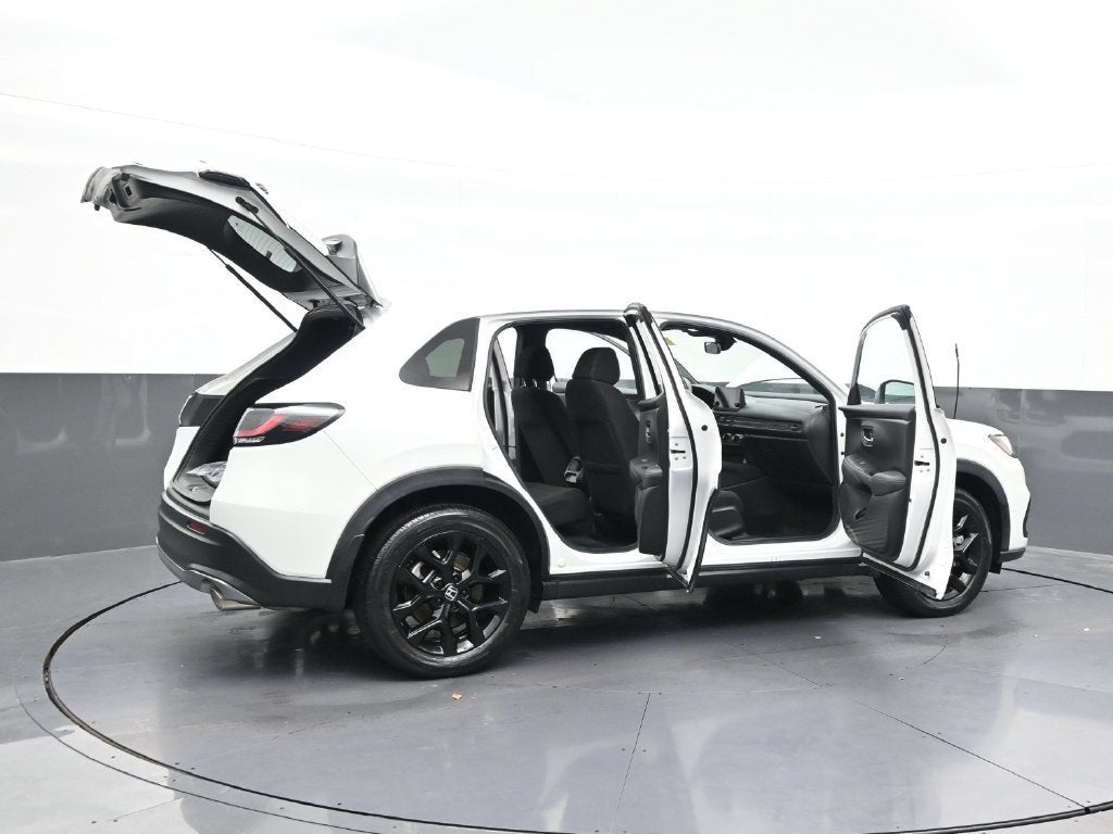 2025 Honda HR-V 2WD Sport