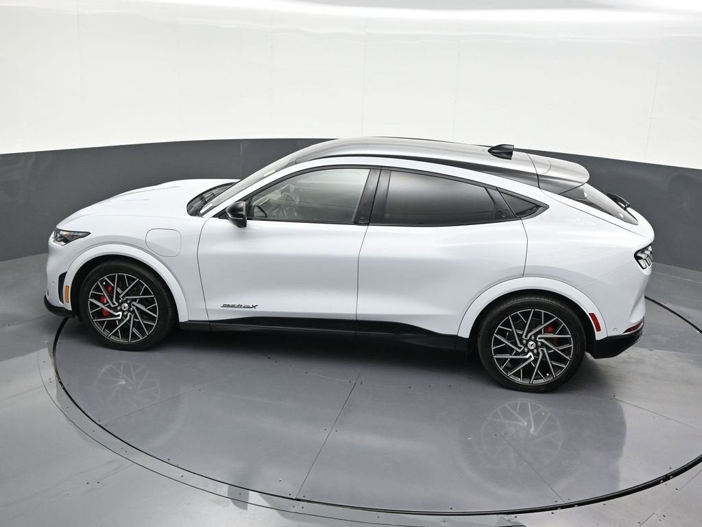 2022 Ford Mustang Mach-E GT