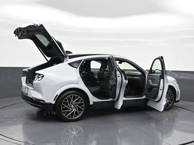 2022 Ford Mustang Mach-E GT