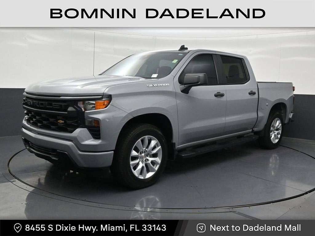 2025 Chevrolet Silverado 1500 Custom