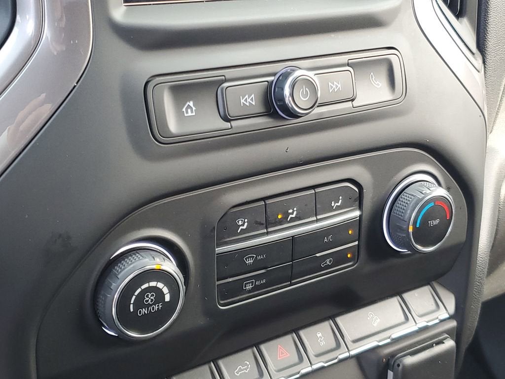 2022 Chevrolet Silverado 1500 Custom Trail Boss