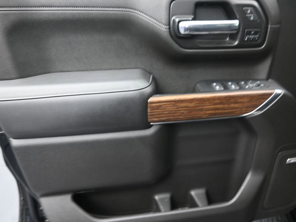 2022 Chevrolet Silverado 1500 LTD High Country