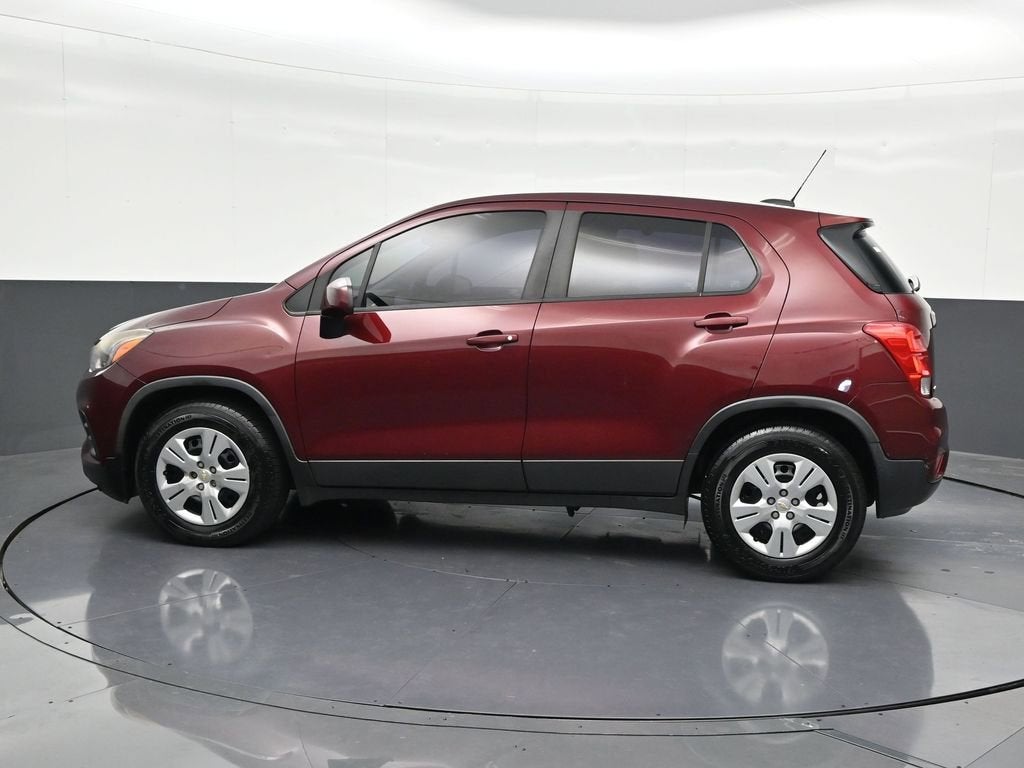 Used 2017 Chevrolet Trax LS with VIN 3GNCJKSB7HL262379 for sale in Miami, FL