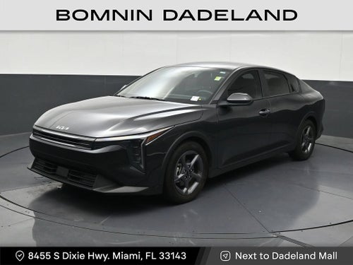 2025 Kia K4 LXS
