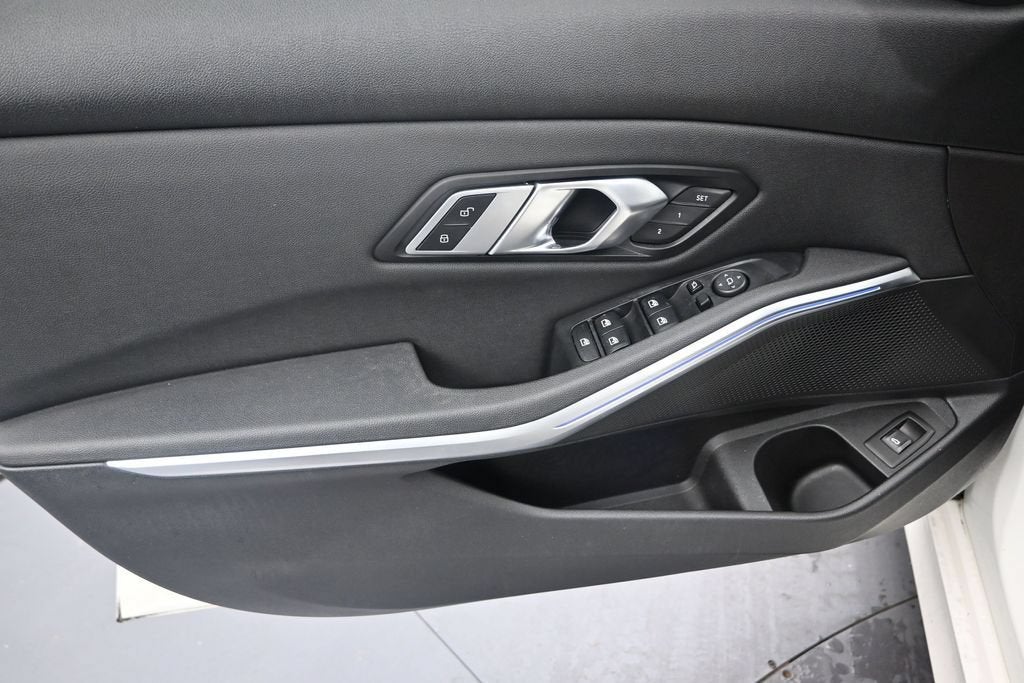 2021 BMW 3 Series 330i