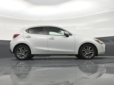 2020 Toyota Yaris LE
