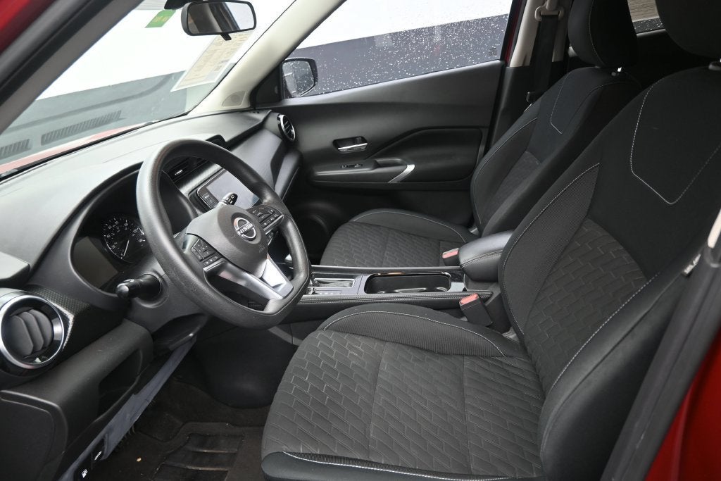 2022 Nissan Kicks SV