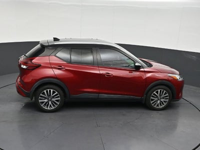 2022 Nissan Kicks SV