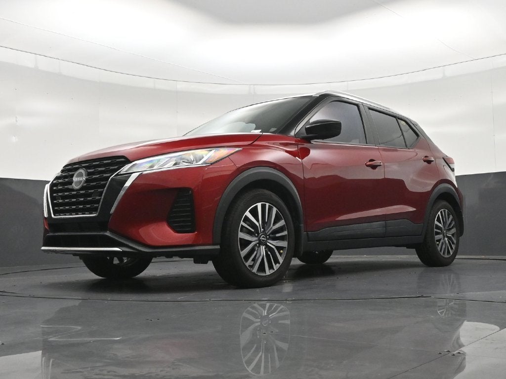 2022 Nissan Kicks SV