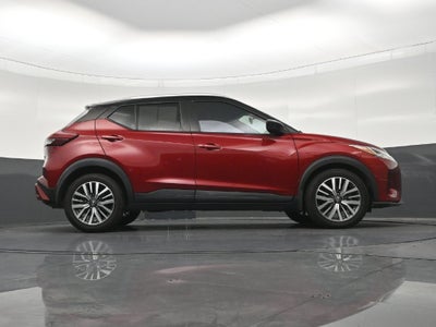 2022 Nissan Kicks SV