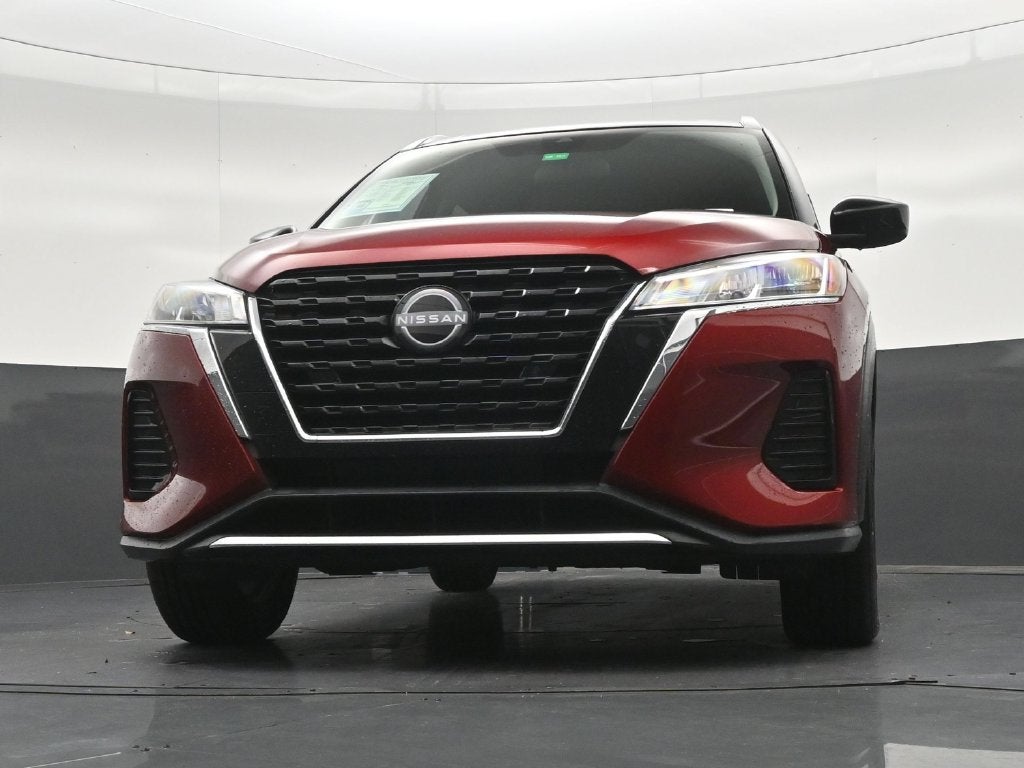 2022 Nissan Kicks SV