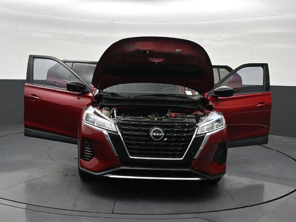 2022 Nissan Kicks SV